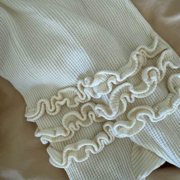 Baby Cream Ruffle double zip - Picture 4 of 5